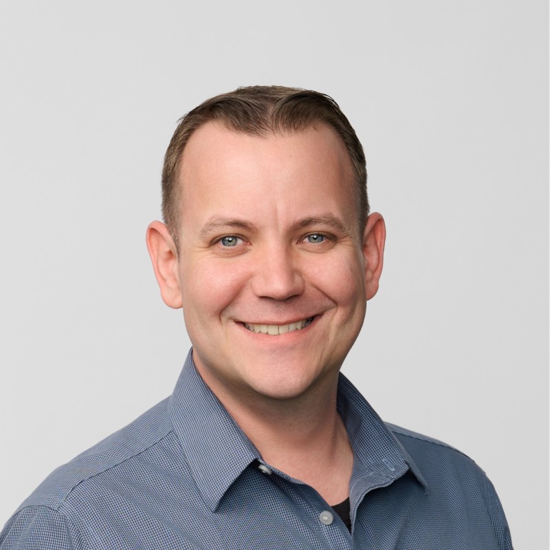 Portrait of Dan Patrick Smith.